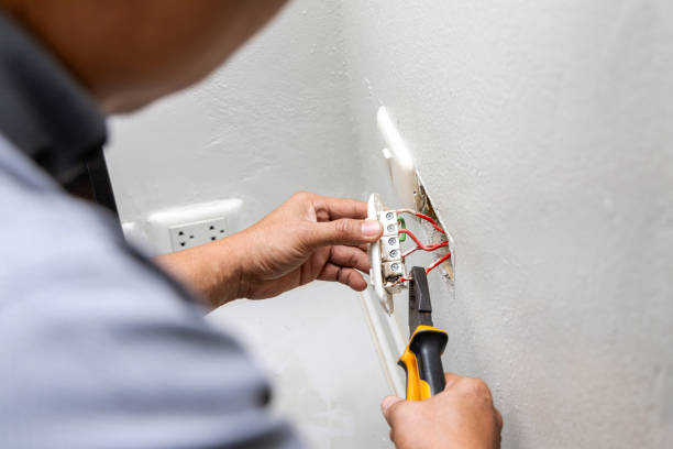 Best Electrical Outlet Repair  in Knightstown, IN