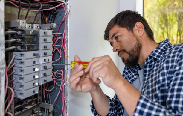 Best Circuit Breaker Repair  in Knightstown, IN